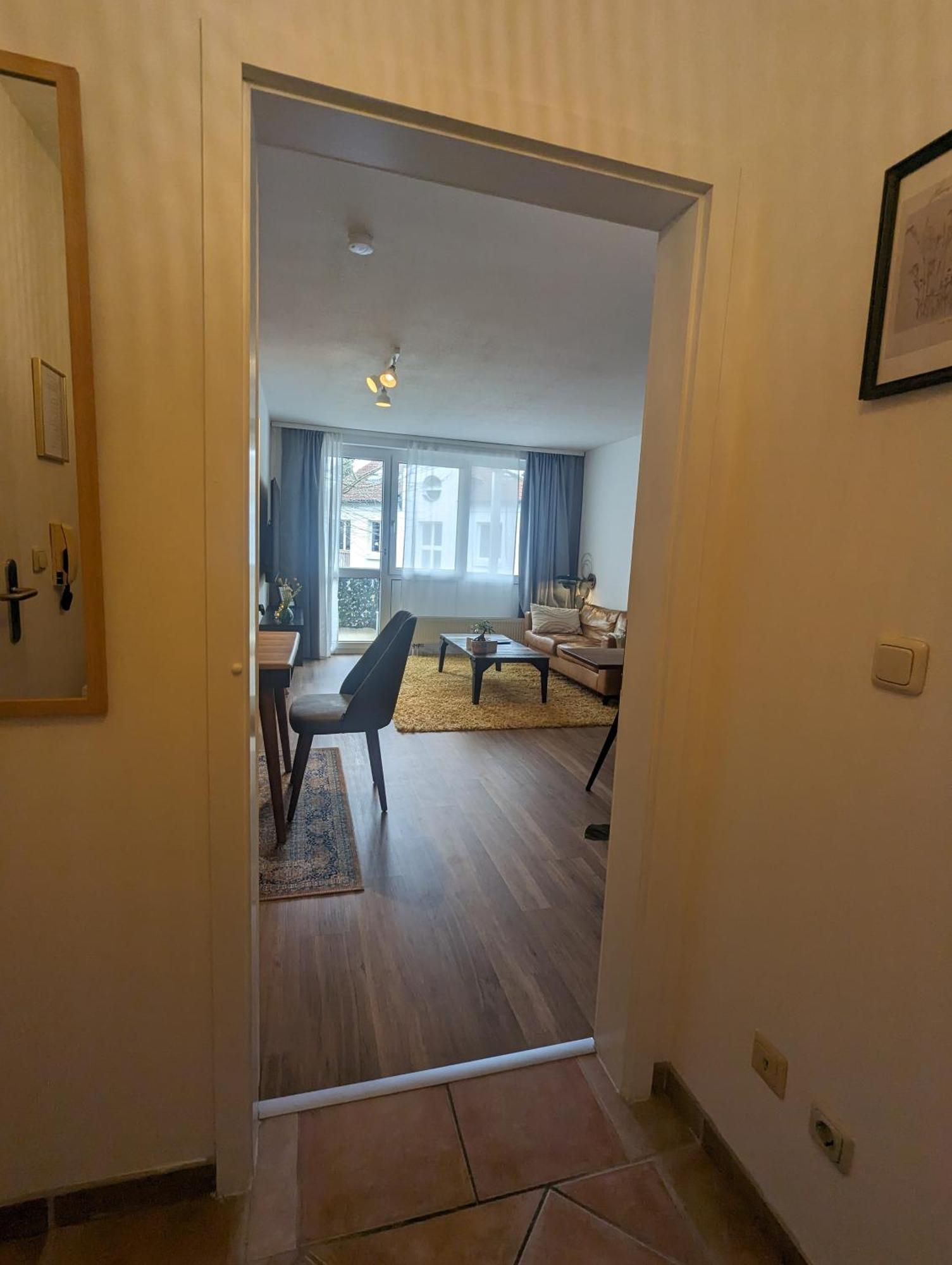 Allroom Modernes Apartment In Unterschleissheim Nur 20 Minuten Nach Muenchen Eksteriør billede